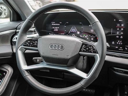 Used 2025 Audi A5 2.0T Premium Plus w/ Premium Plus image 15