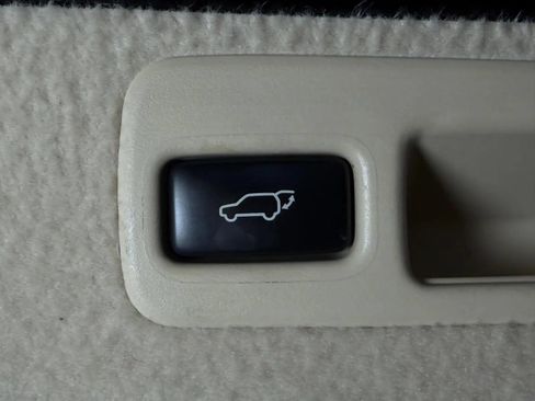 Used 2013 Lexus RX 350 AWD w/ Navigation Pkg image 14
