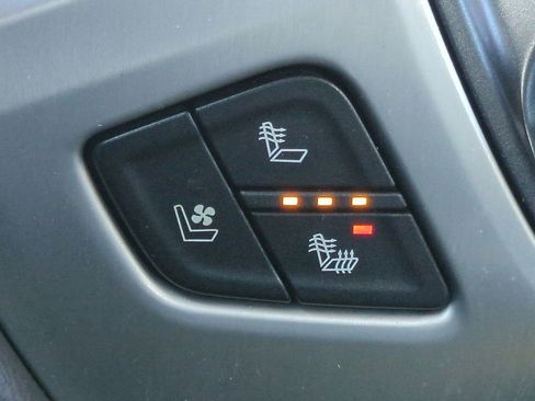 Used 2018 GMC Sierra 1500 SLT image 24