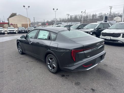 New 2026 Kia K4 LXS image 7