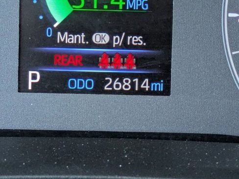 Used 2025 Toyota Corolla LE image 24