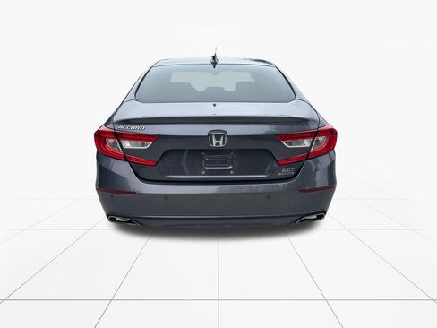 Used 2021 Honda Accord Touring image 7