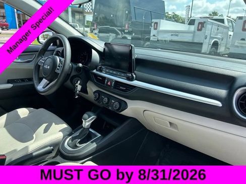 Used 2023 Kia Forte LXS w/ LXS Technology Package FWD image 29