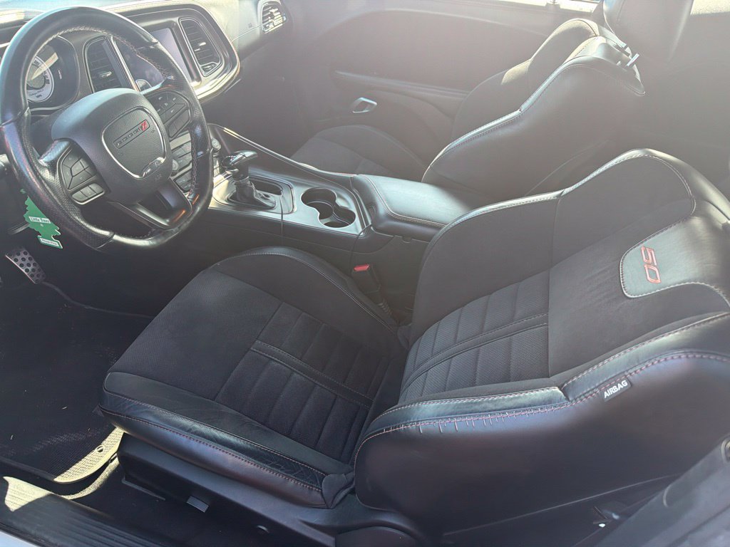 Used 2020 Dodge Challenger R/T RWD image 7