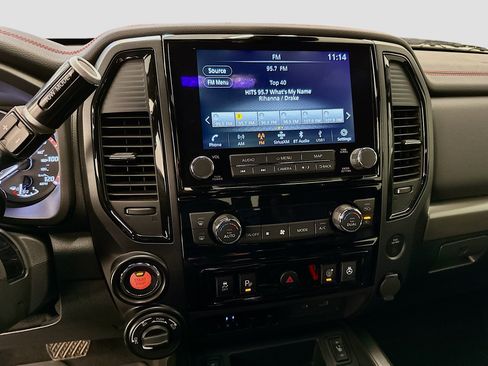 Used 2024 Nissan Titan PRO-4X w/ Pro-4x Convenience Package image 26