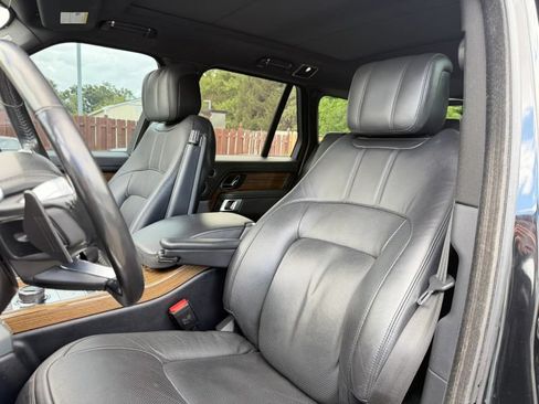 Used 2018 Land Rover Range Rover Supercharged AWD/4WD image 12
