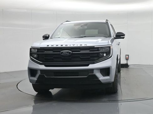 New 2025 Ford Expedition Max Platinum w/ Stealth Appearance Package image 26
