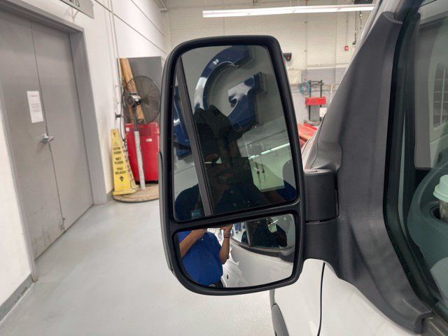 Used 2018 Ford Transit 350 XLT RWD image 13