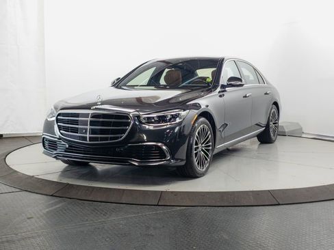 Certified 2024 Mercedes-Benz S 580 4MATIC Sedan image 3