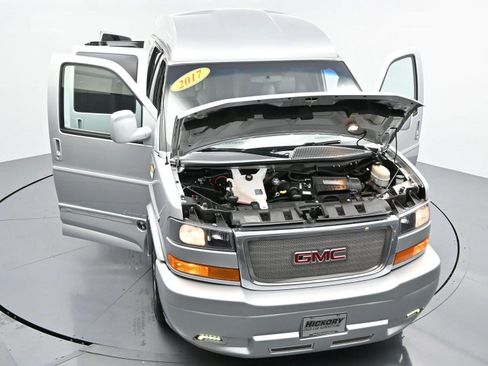 Used 2017 GMC Savana 2500 RWD image 52