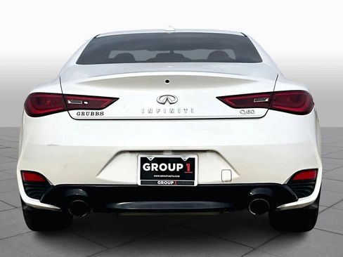 Used 2017 INFINITI Q60 w/ Cargo Package image 4