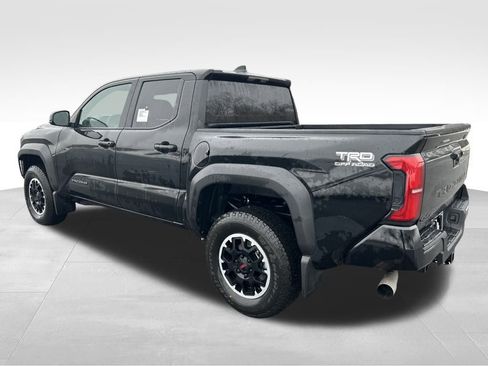 New 2026 Toyota Tacoma TRD Off-Road image 3