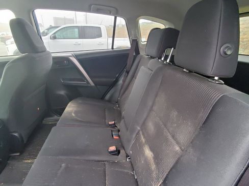 Used 2018 Toyota RAV4 LE w/ All Weather Liner Package image 5