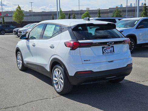 New 2027 Chevrolet Bolt LT w/ Comfort Package FWD image 7