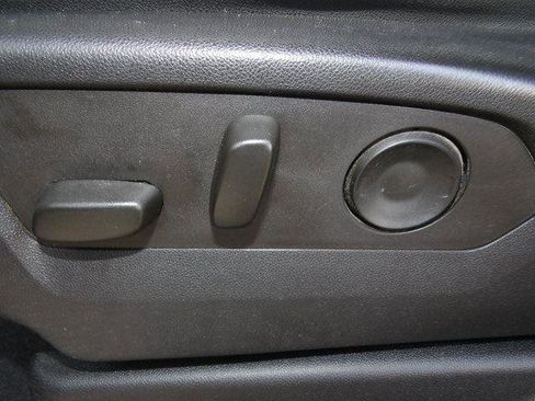 Used 2023 Chevrolet Tahoe Premier image 23