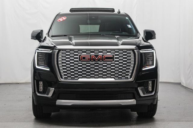 Used 2023 GMC Yukon Denali AWD/4WD image 4