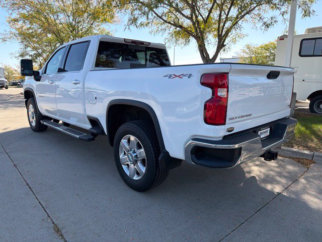 Used 2020 Chevrolet Silverado 2500 LTZ w/ LTZ Plus Package AWD/4WD image 11