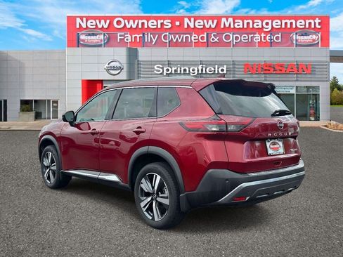 Certified 2023 Nissan Rogue SL AWD/4WD image 6