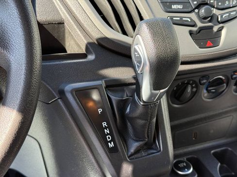 Used 2019 Ford Transit 150 148 Low Roof RWD image 23