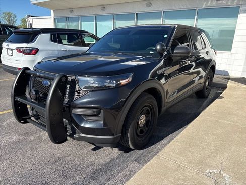 Used 2021 Ford Explorer 4WD Police Interceptor image 2