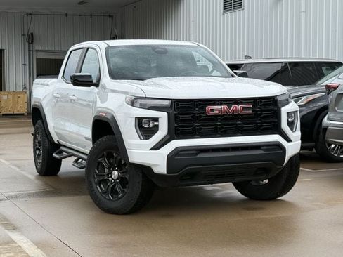 Used 2023 GMC Canyon Elevation w/ Trailering Package RWD image 2