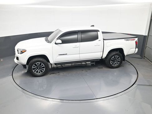Used 2023 Toyota Tacoma TRD Sport image 29