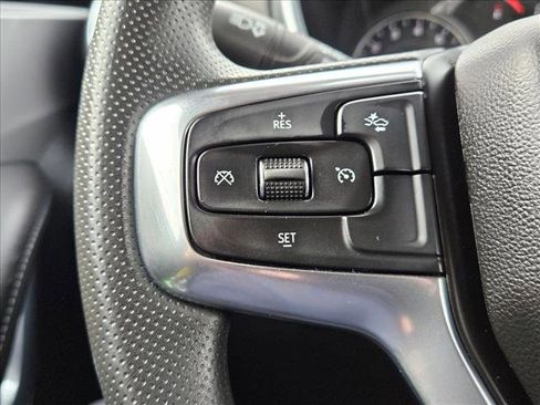 Used 2021 Chevrolet Blazer LT FWD image 25