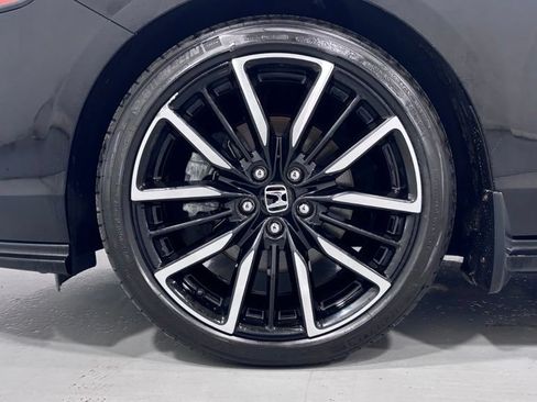 Used 2024 Honda Accord Touring image 30