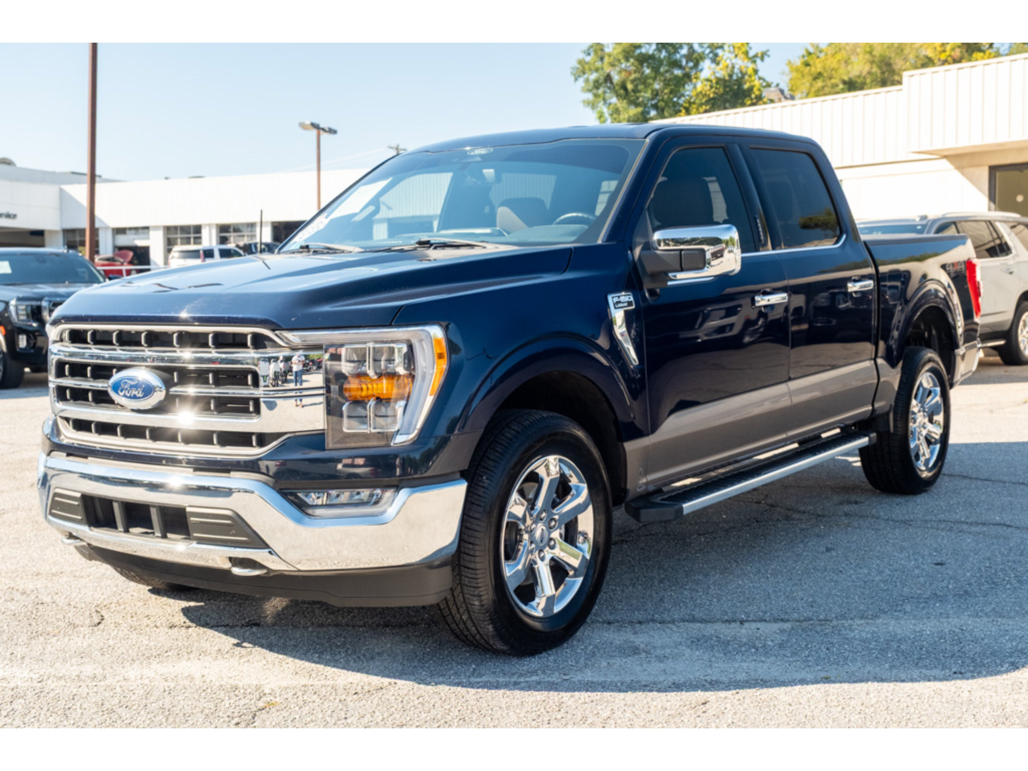 Used 2022 Ford F150 Lariat AWD/4WD image 4