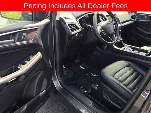 Used 2020 Ford Edge SEL w/ Convenience Package FWD image 9