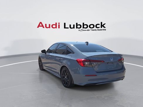 Used 2023 Honda Civic Sport image 7