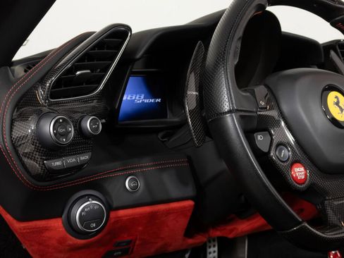 Used 2018 Ferrari 488 Spider RWD image 30