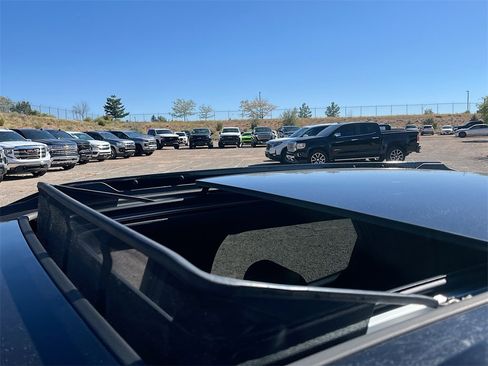 Used 2024 Chevrolet TrailBlazer RS w/ Convenience Package image 21