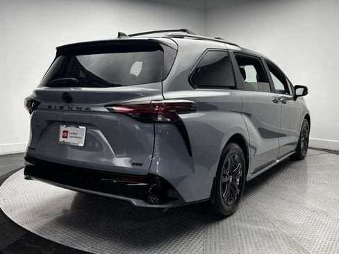 Used 2025 Toyota Sienna XSE w/ XSE Premium Package AWD/4WD image 49