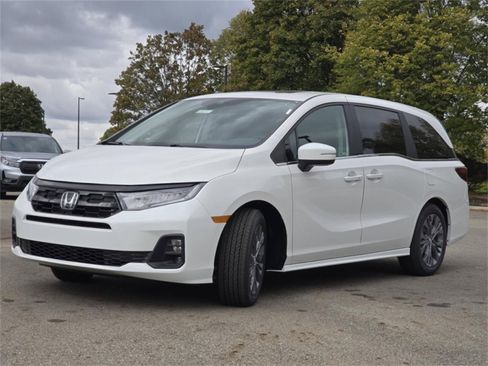 New 2026 Honda Odyssey Elite image 9