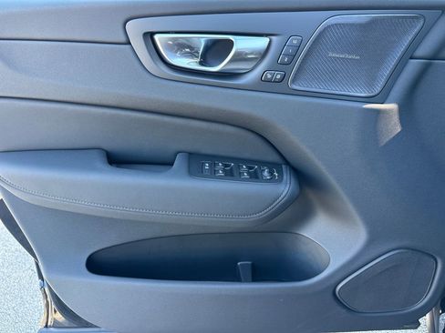 New 2026 Volvo XC60 T8 Ultra AWD/4WD image 9