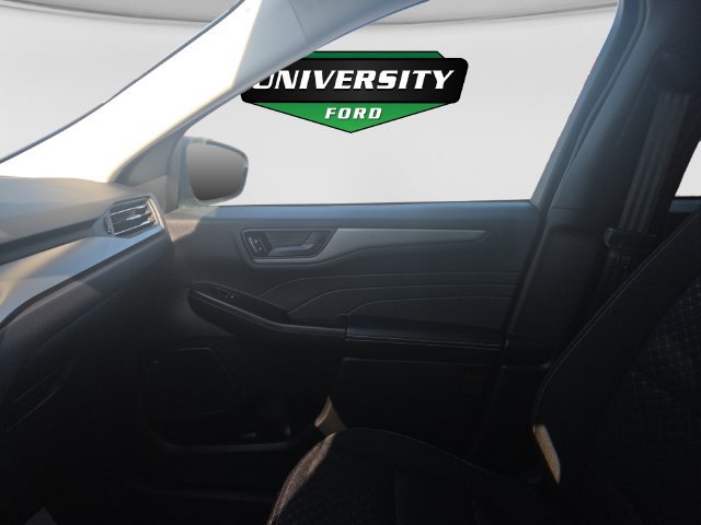 Used 2025 Ford Escape Active w/ Tech Pack #1 FWD image 21