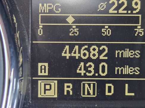 Used 2015 Nissan Rogue S w/ Convenience Package FWD image 17