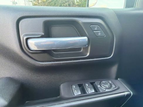 Used 2021 Chevrolet Silverado 1500 Custom Trail Boss image 19