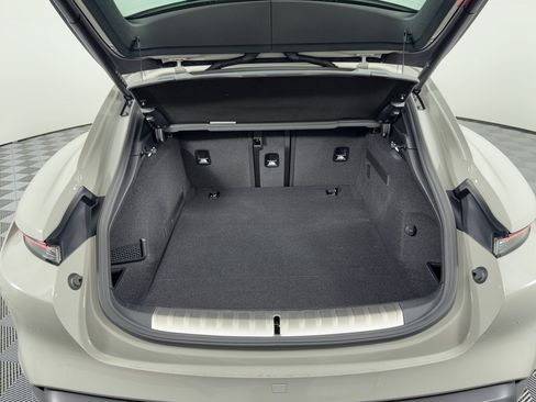 Certified 2023 Porsche Taycan 4S AWD/4WD image 28