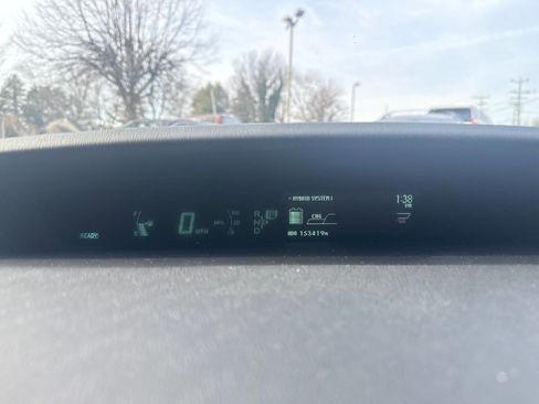 Used 2013 Toyota Prius Two image 11