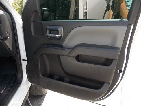 Used 2017 GMC Sierra 2500 4x4 Double Cab w/ Sierra Convenience Package image 23