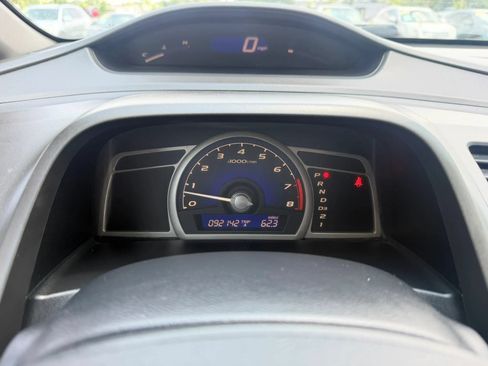 Used 2010 Honda Civic LX image 16