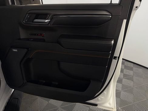 Used 2024 GMC Sierra 1500 AT4 w/ Technology Package image 34