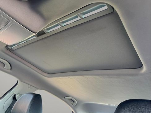 Used 2012 Volkswagen Jetta TDI image 20