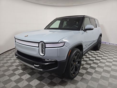 Used 2024 Rivian R1S Adventure AWD/4WD image 1