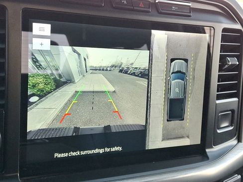 Certified 2023 Ford F150 Lariat w/ Equipment Group 502A High image 22