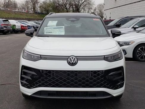 New 2026 Volkswagen Tiguan SE R-Line AWD/4WD image 5