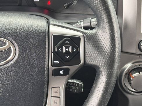 Used 2024 Toyota 4Runner SR5 AWD/4WD image 15
