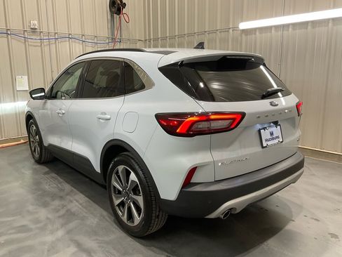 Used 2025 Ford Escape Platinum w/ Premium Technology Package image 20